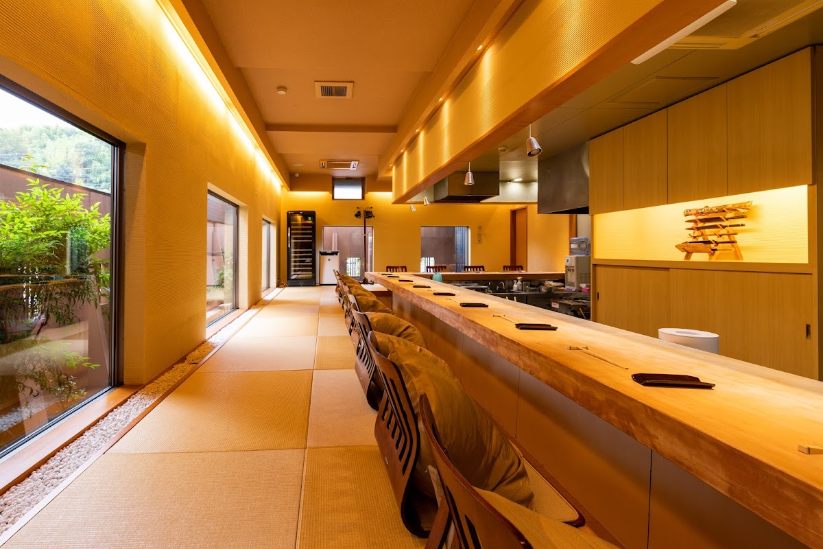 Wasyoku Restaurant Omi Kaiseki Kiyomoto